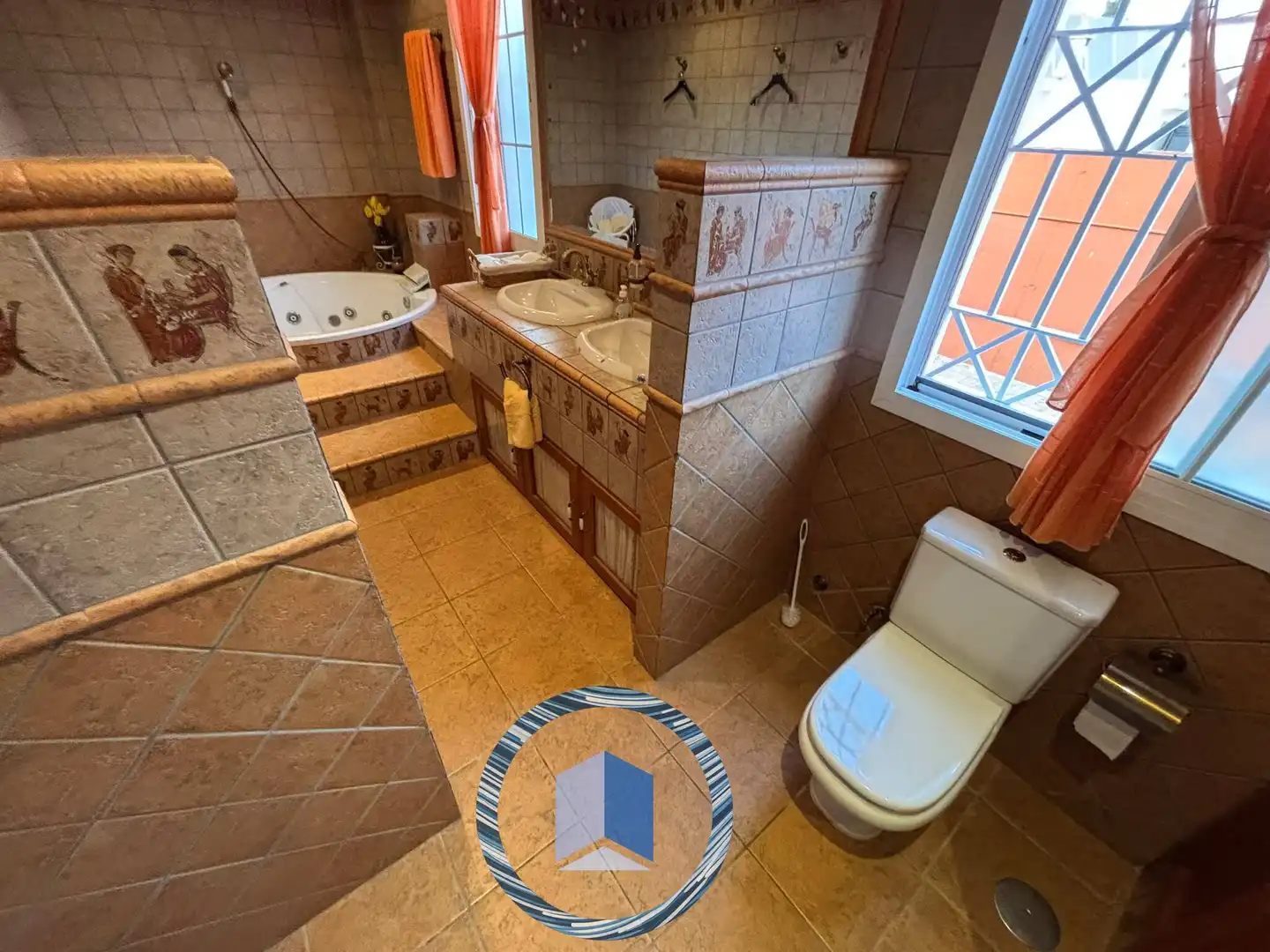 Baño de Casa o chalet en venta en Alcalá de Guadaira con Aire acondicionado, Jardín privado y Terraza