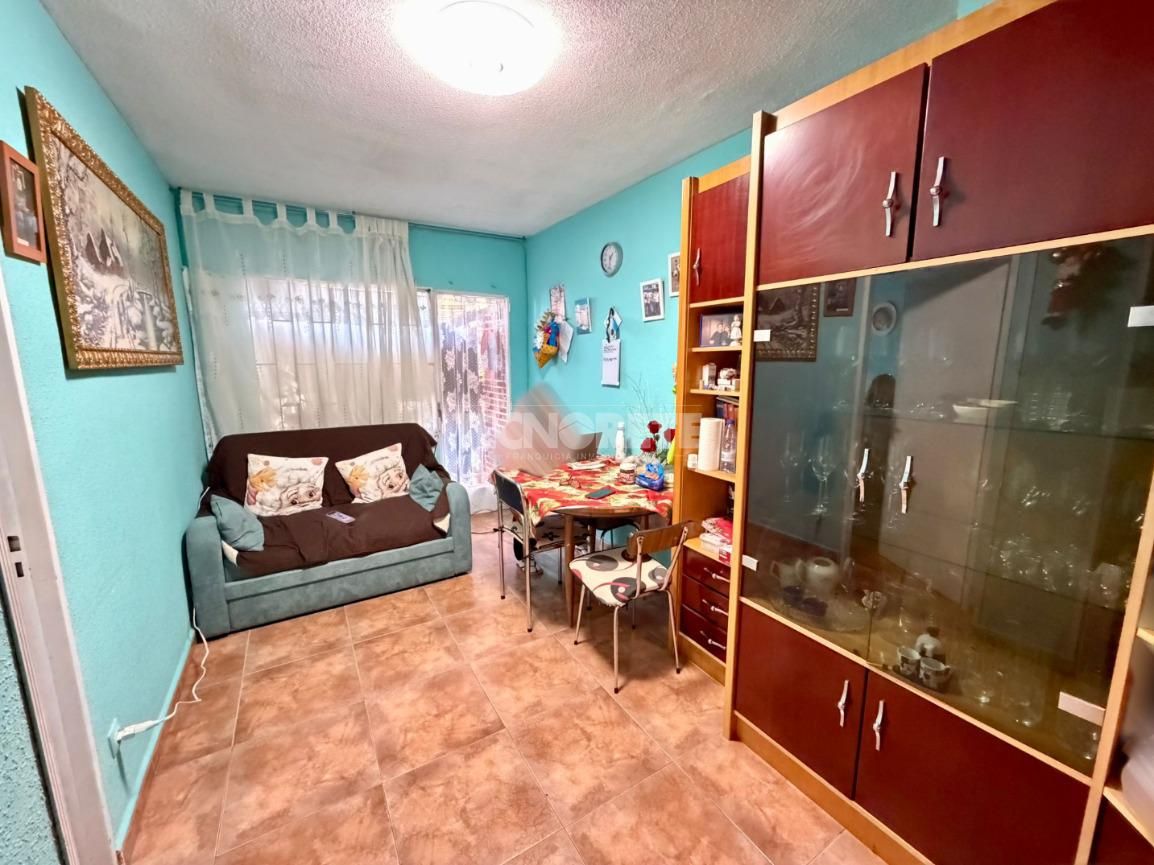 Living room of Flat for sale in  Madrid Capital  with Heating and Terrace