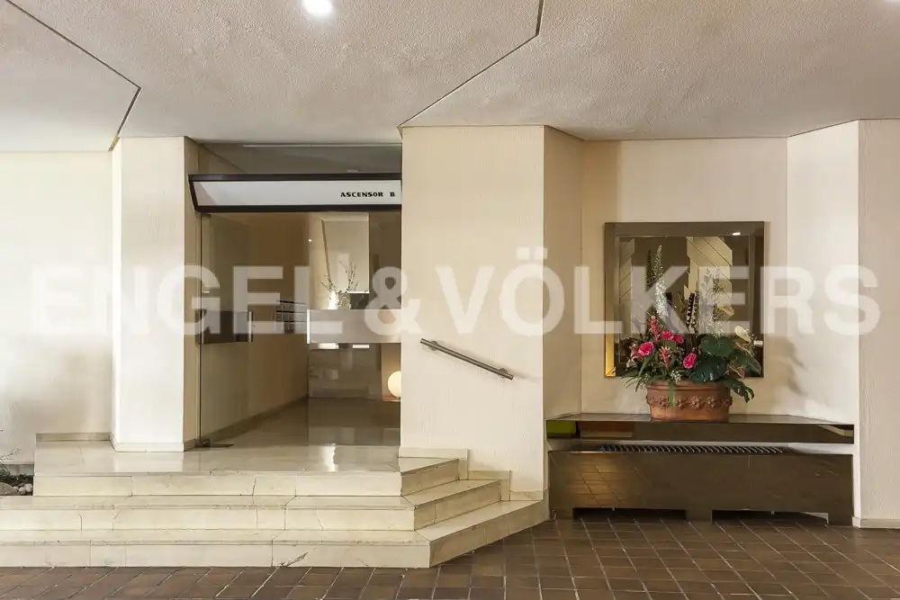 Flat for rent in Madrid  with Air Conditioner, Heating and Private garden