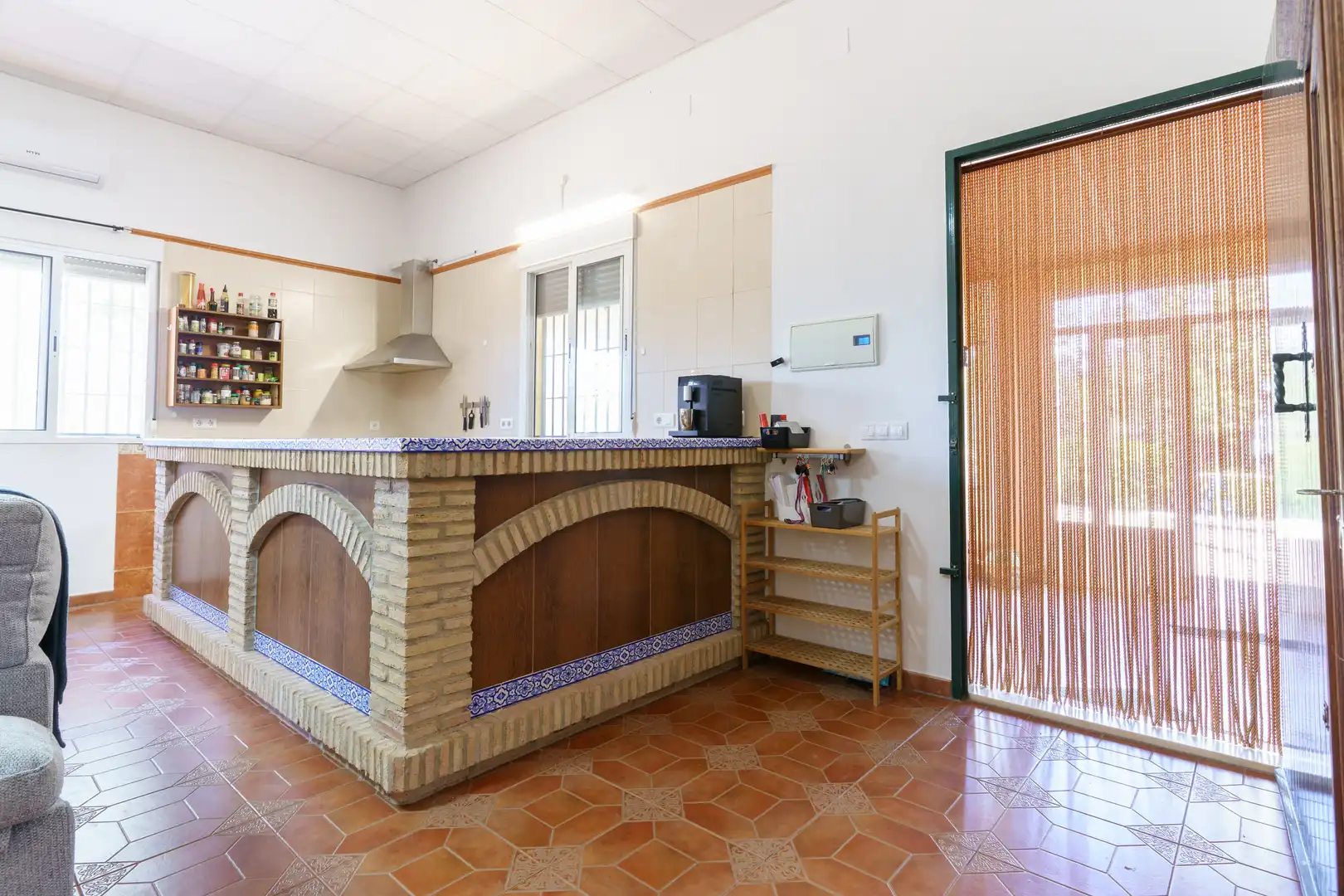 Cocina de Finca rústica en venta en La Palma del Condado con Jardín privado, Terraza y Piscina