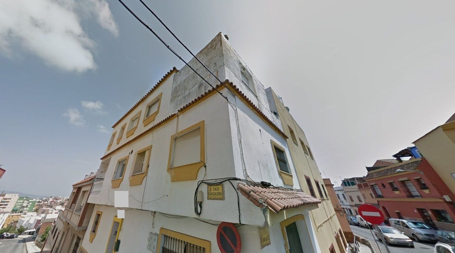 Exterior view of Single-family semi-detached for sale in Algeciras
