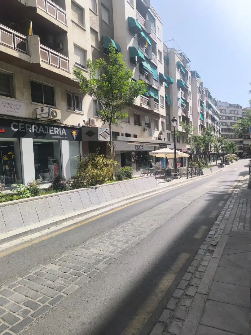 Pis amb terrassa en venda a Calle Emperatriz Eugenia 11, imagen 2