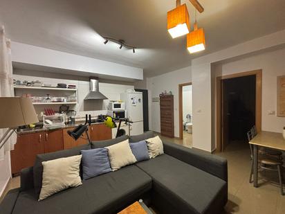 Sala d'estar de Apartament en venda en Camas amb Aire condicionat