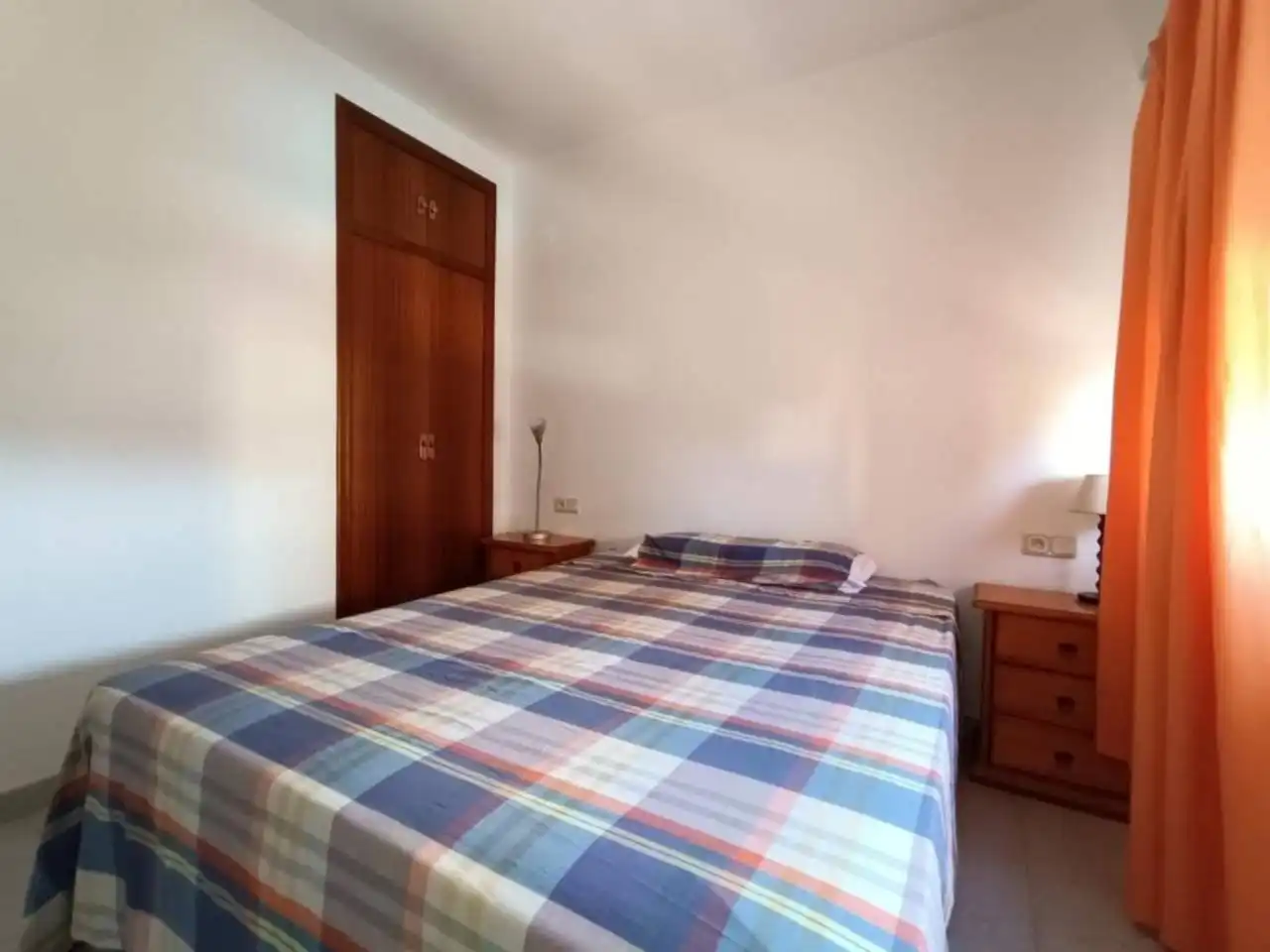 Bedroom of Flat for rent in El Campello  with Air Conditioner, Terrace and Furnished