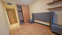 Dormitori de Pis en venda en  Logroño amb Aire condicionat, Terrassa i Piscina