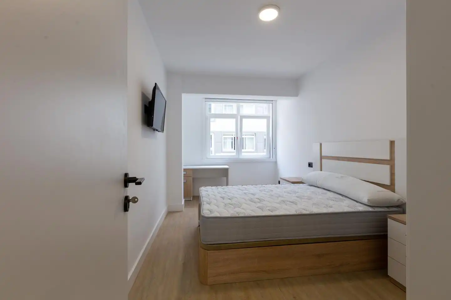 Habitación en Rúa Castrillón, Los Castros - Castrillón