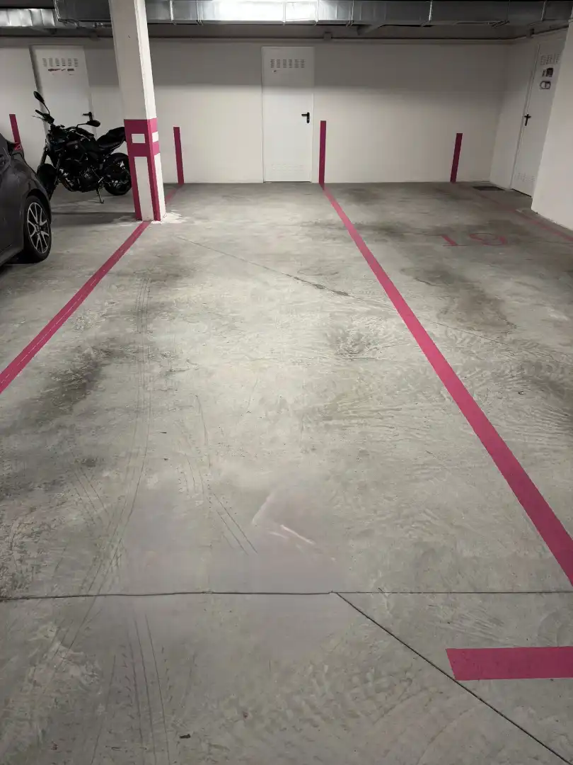 Parkplatz von Wohnung zum Verkauf in Oleiros mit Heizung, Privatgarten und Parkett