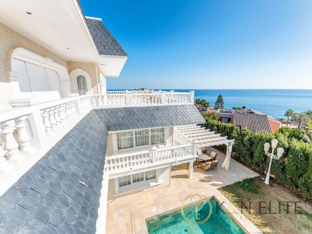 Casa amb piscina en venda a Playa de San Juan - El Cabo de las Huertas, imagen 10