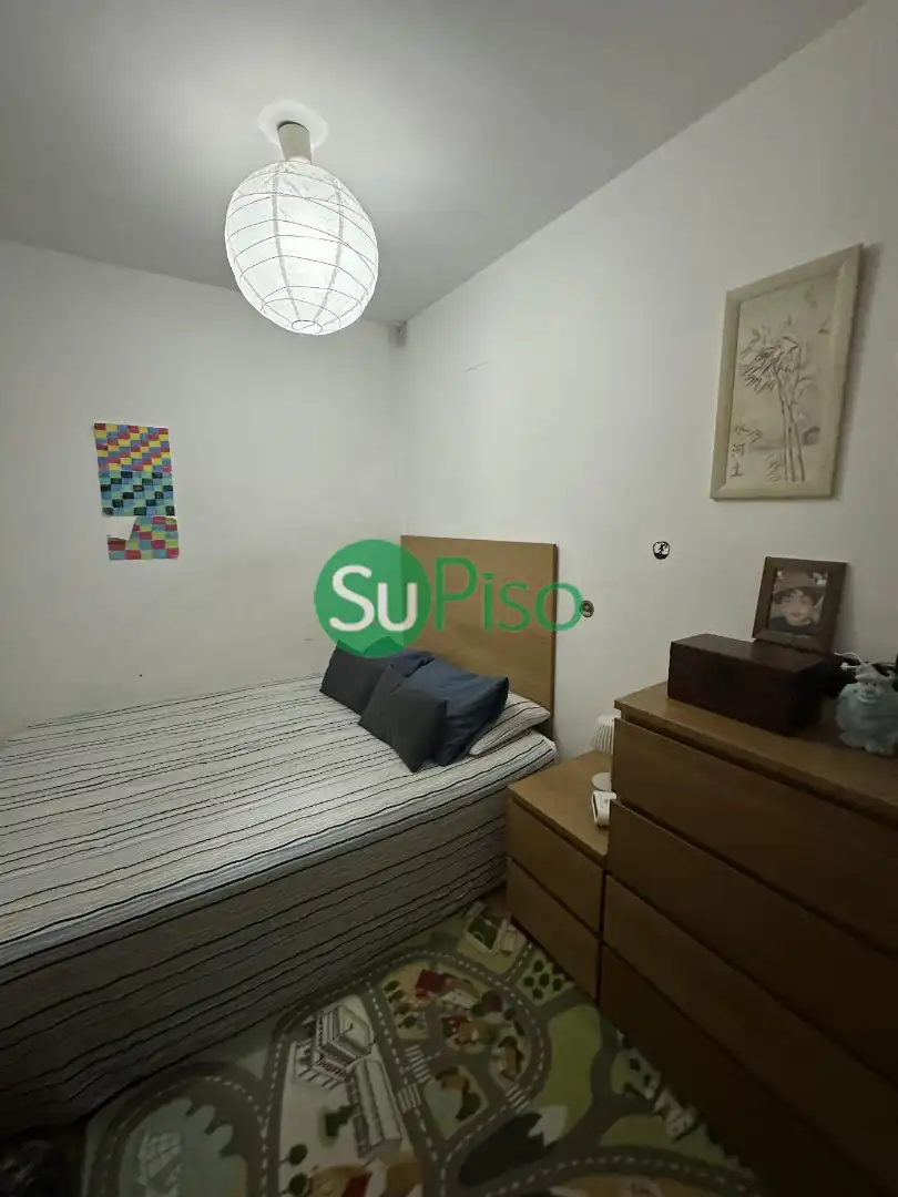 Habitación de Estudio en venta en Yeles con Aire acondicionado, Calefacción y Amueblado