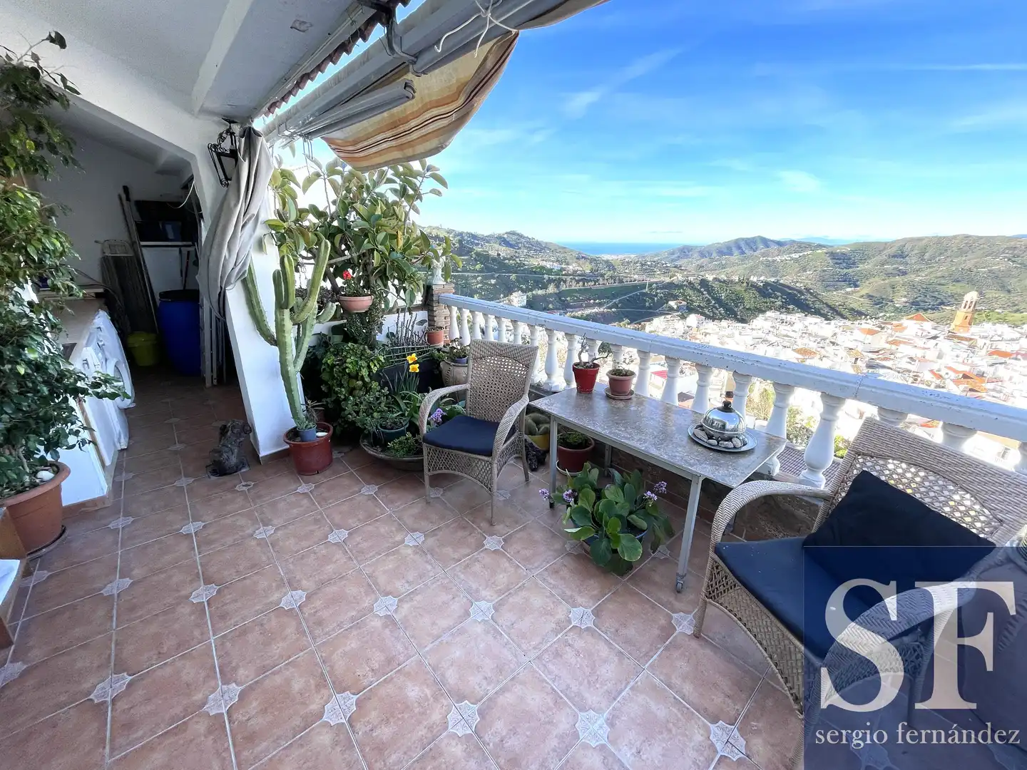 Vista exterior de Apartamento en venta en Cómpeta