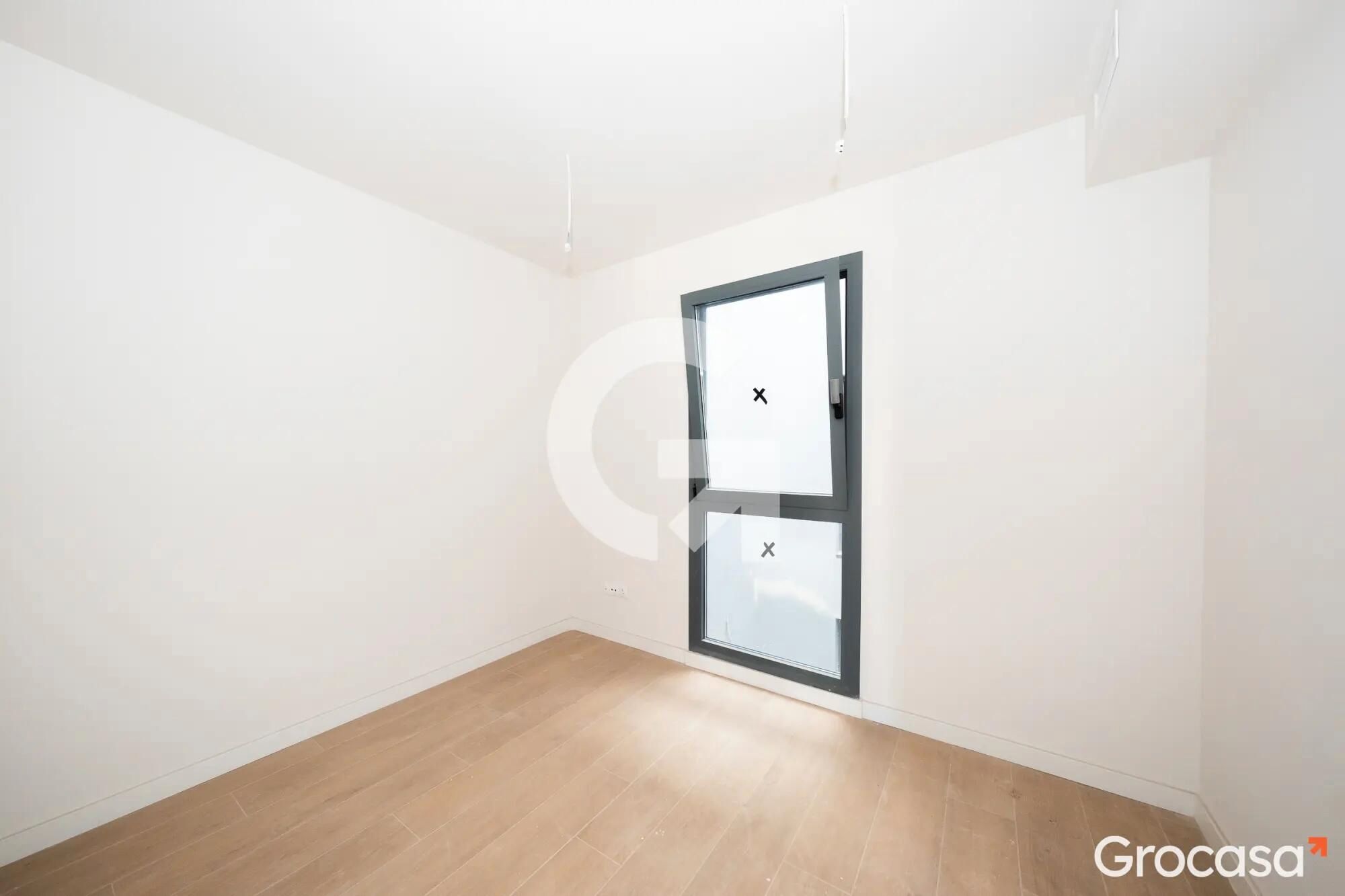 Bedroom of Flat for sale in El Prat de Llobregat  with Air Conditioner, Heating and TV
