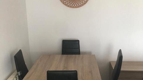 Foto 2 de Planta baixa de lloguer a Calle Abadejo, 14b