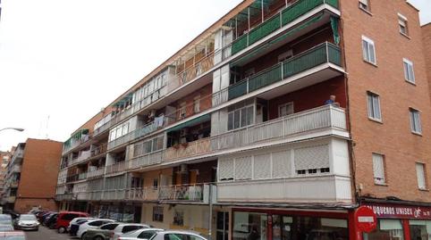 Foto 3 de Piso en venta en Calle de Emilio Martín Encinas, 12, Coslada pueblo, Coslada