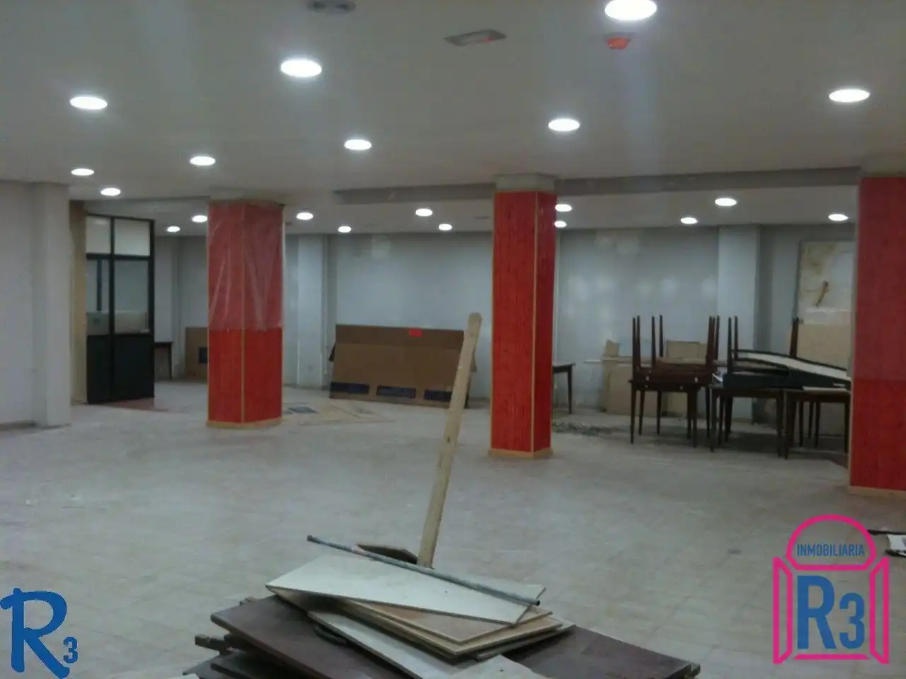 Local comercial en venda a Padre Isla