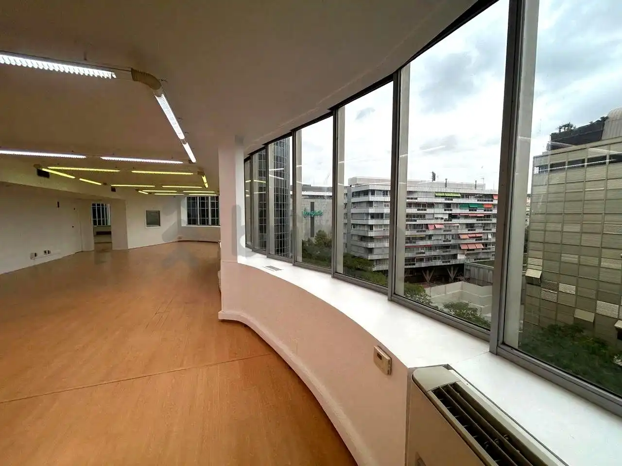 Oficina de alquiler en Barcelona, Barcelona