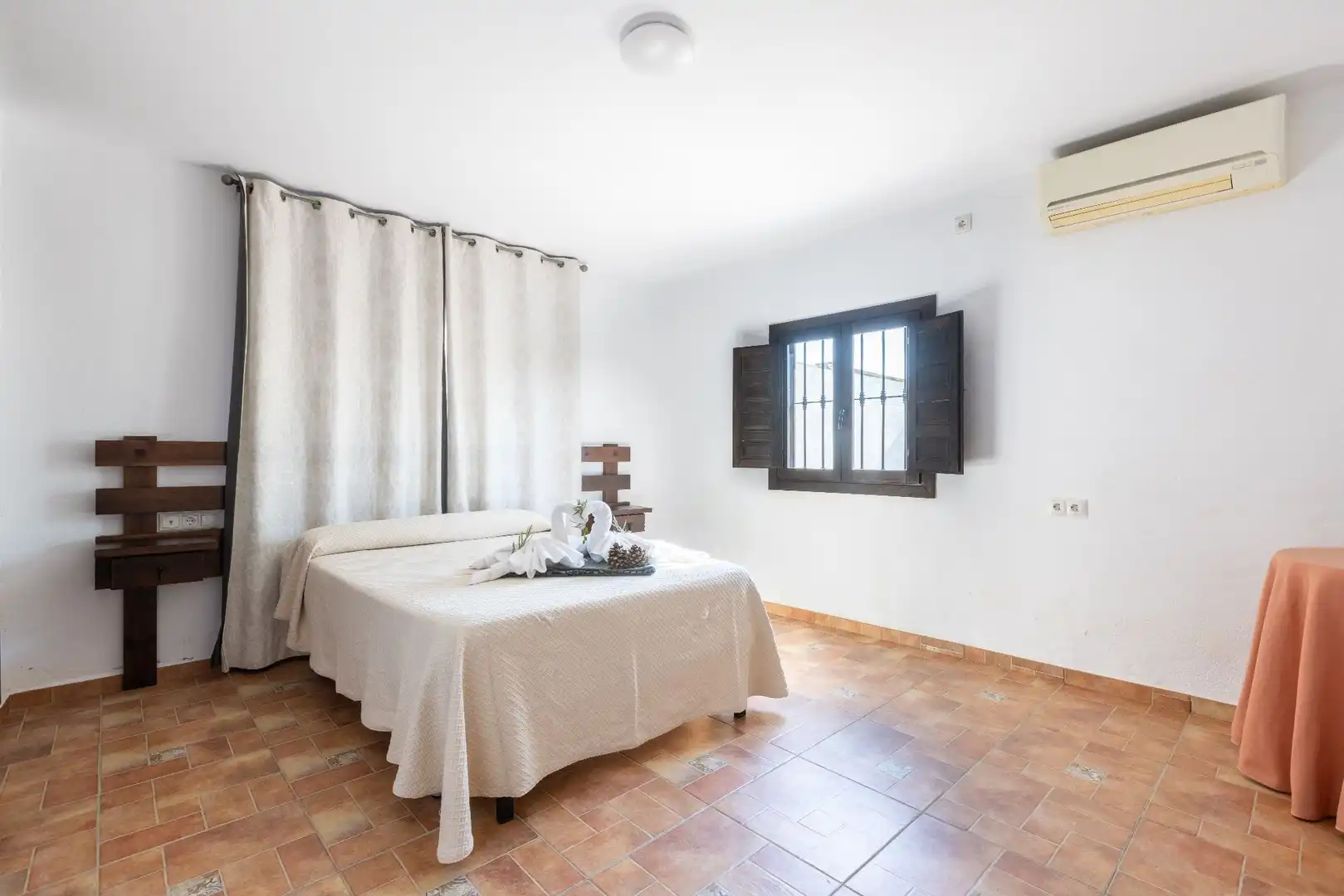 Habitación de Edificio en venta en Gilena