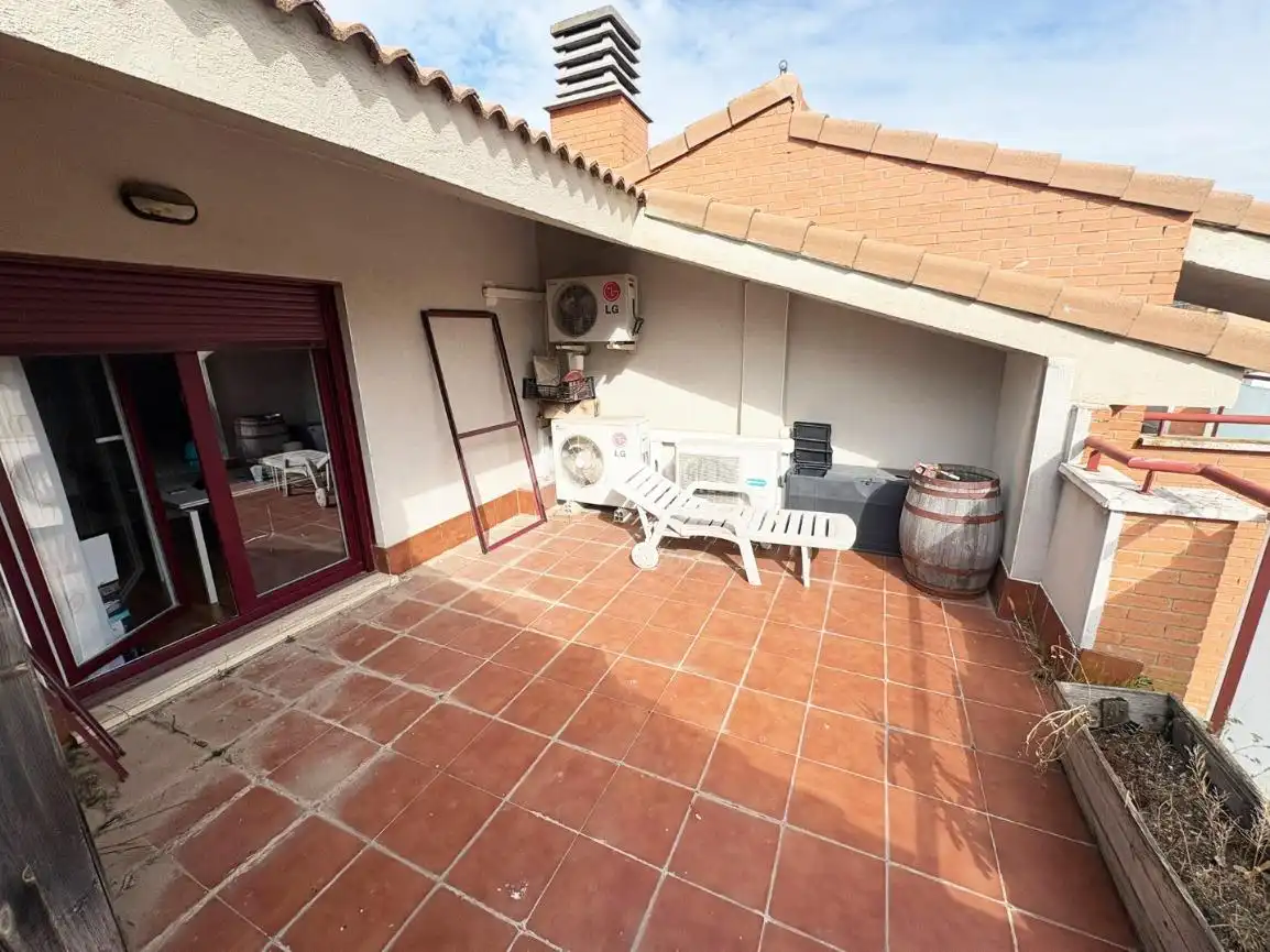 Terrace of Detached homes for sale in Santa Isabel - Movera