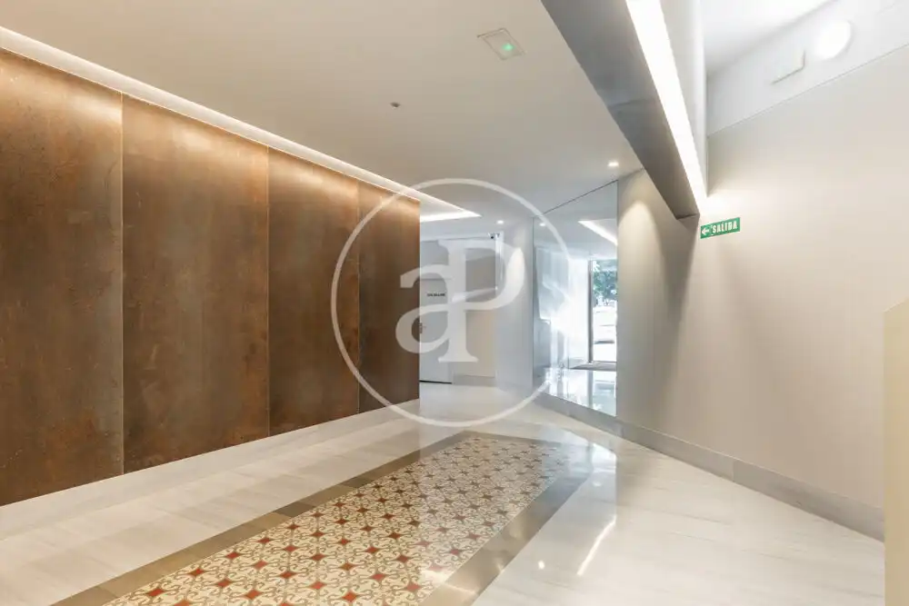 Attic for rent in Valencia  with Air Conditioner, Heating and Terrace