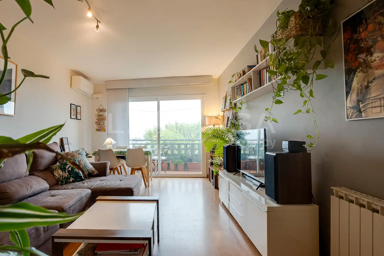 Sala de estar de Piso en venta en Can Tintorer - Can Tries