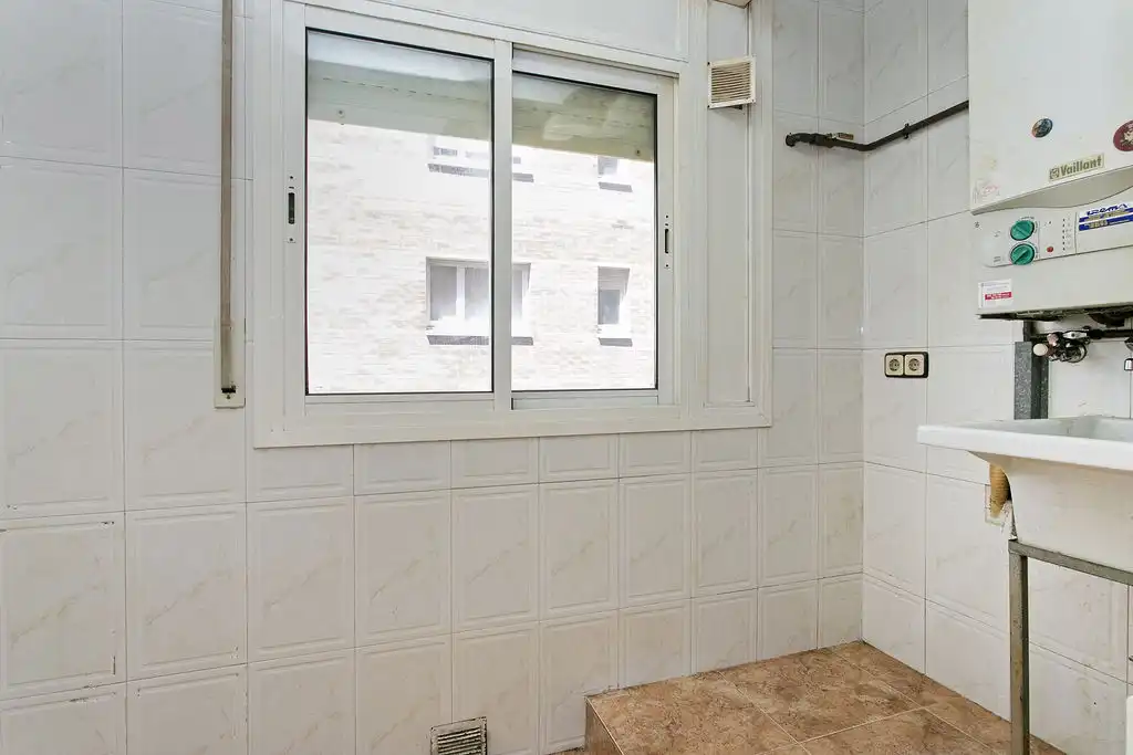 Badezimmer von Wohnung zum Verkauf in Igualada mit Heizung
