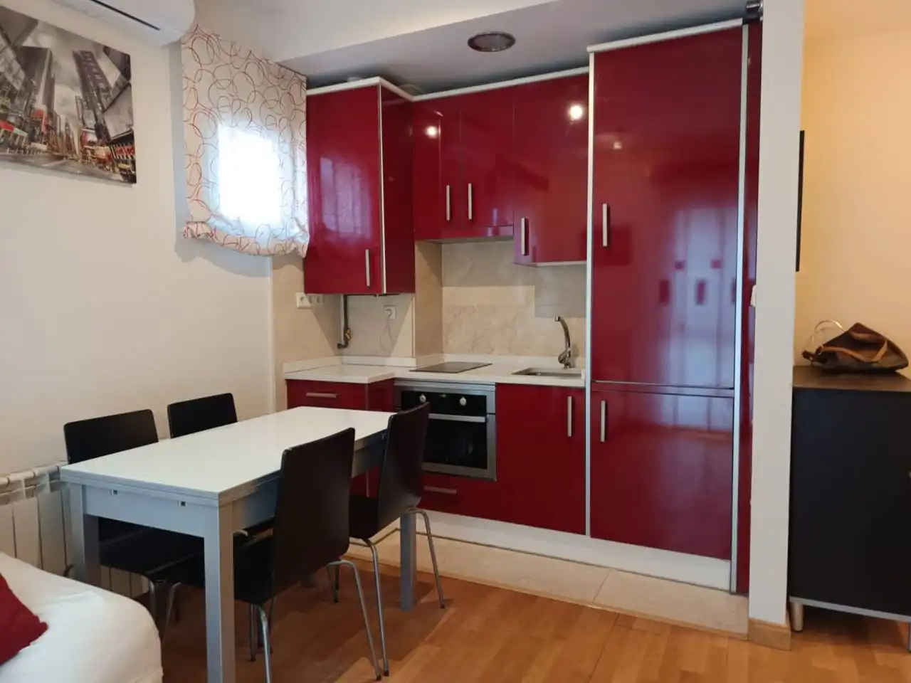 Cocina de Apartamento de alquiler en Toledo con Aire acondicionado, Calefacción y Trastero