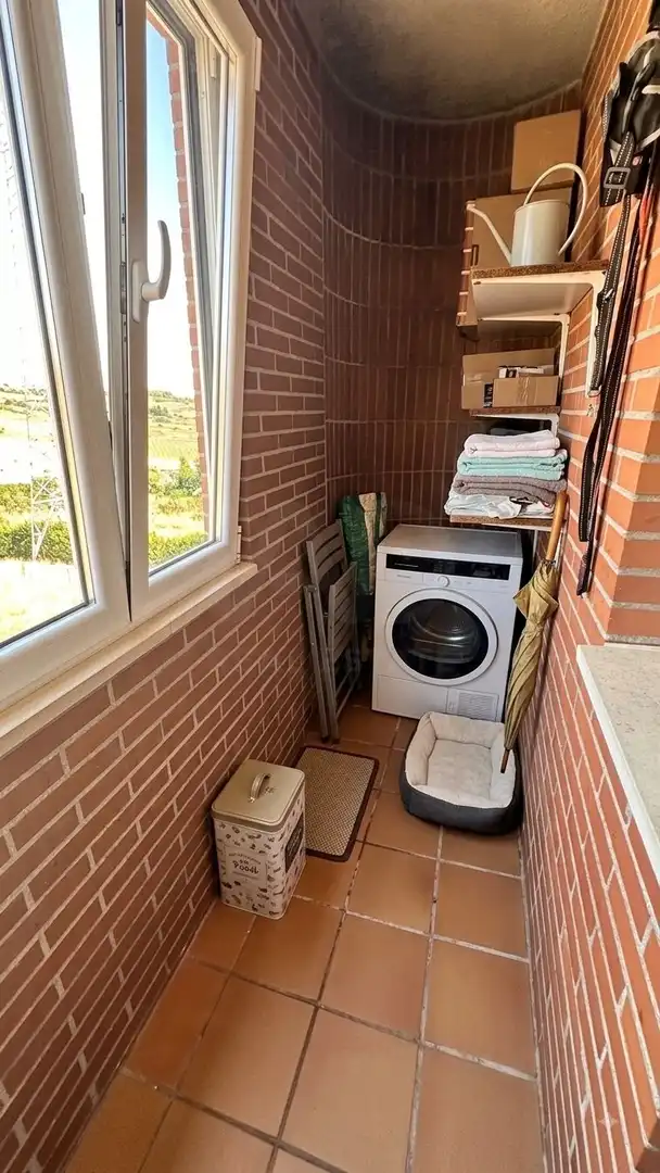 Terrasse von Wohnung zum Verkauf in Villaquilambre mit Heizung