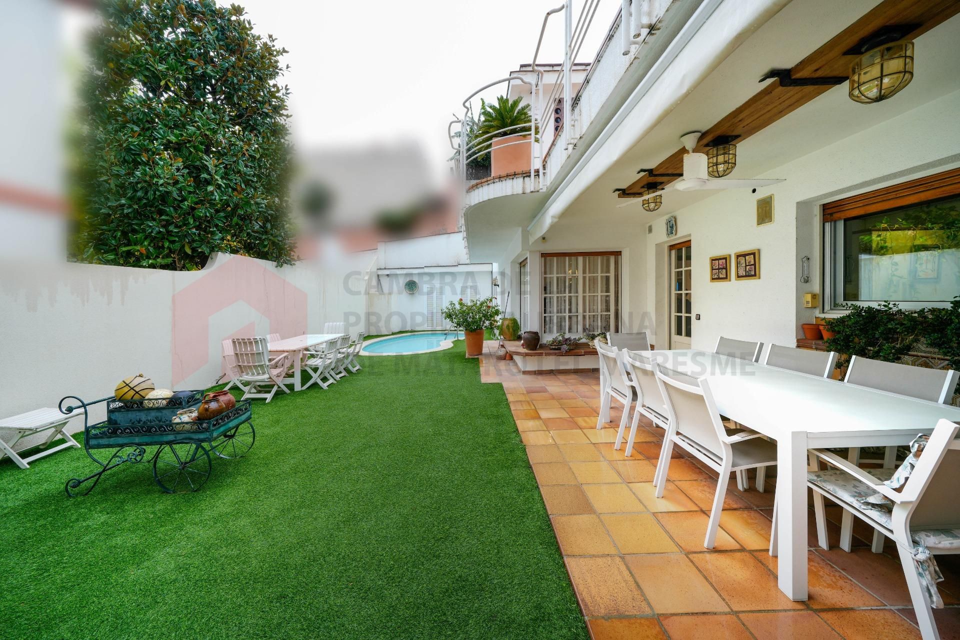 Terraza de Casa o chalet en venta en Mataró con Aire acondicionado, Calefacción y Jardín privado