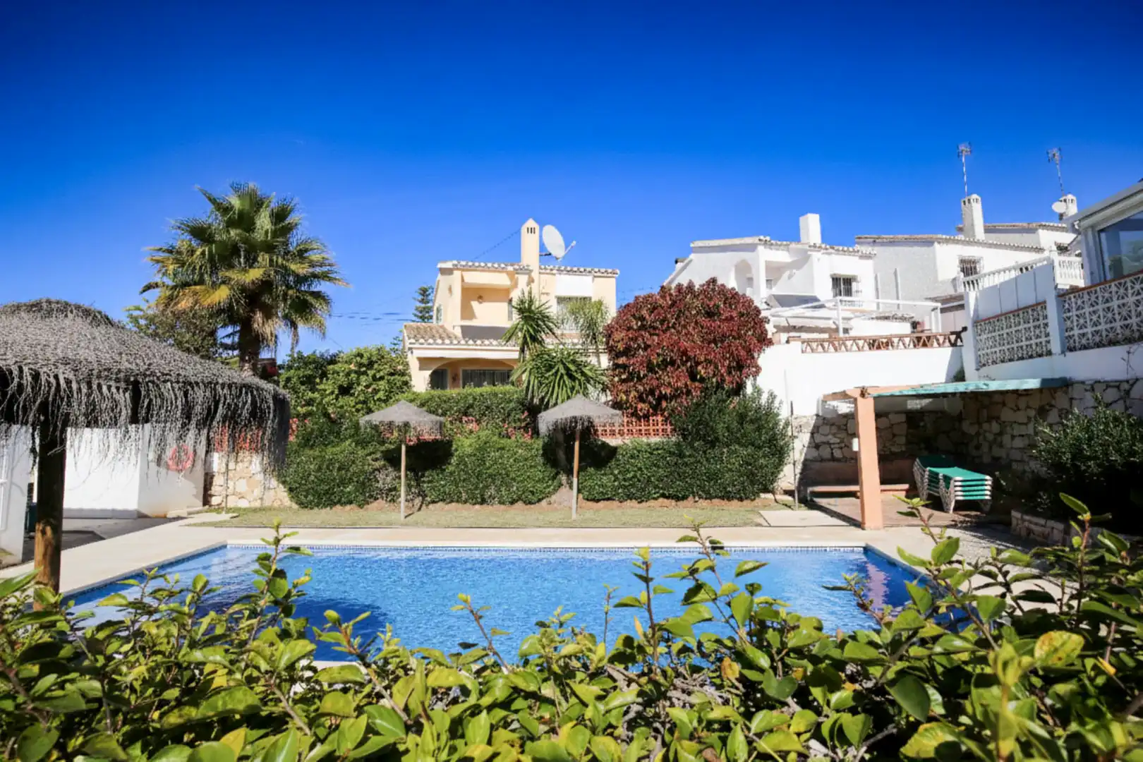 Wohnung mit Pool zum Verkauf in Calahonda