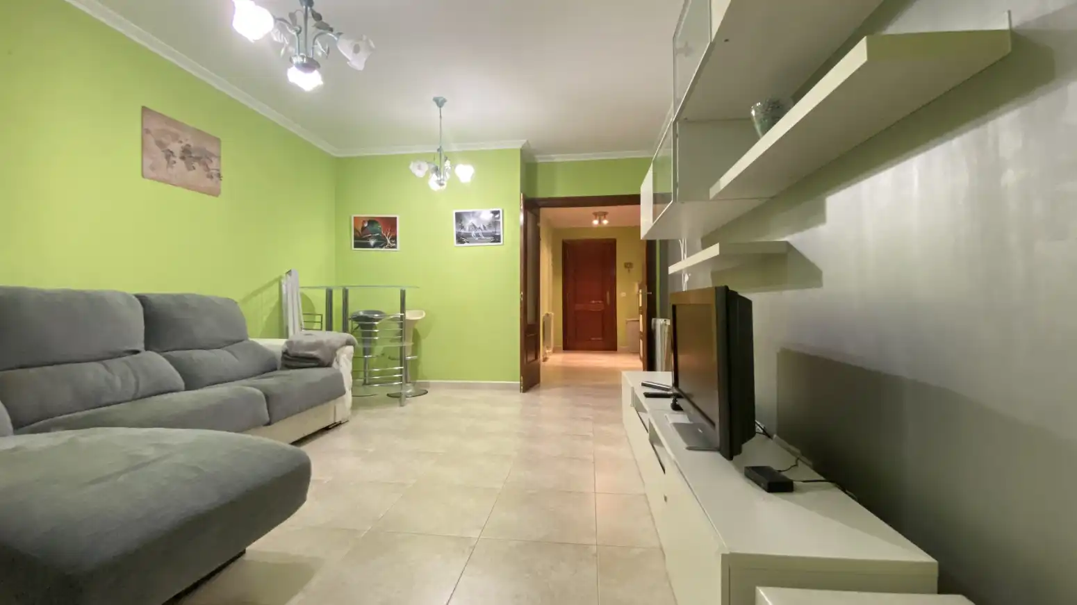 Wohnzimmer von Wohnung zum Verkauf in Entrambasaguas mit Heizung, Privatgarten und Terrasse