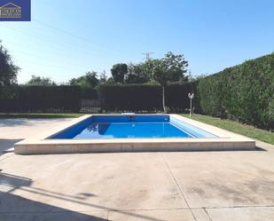 Swimming pool of House or chalet for sale in  Córdoba Capital  with Air Conditioner, Heating and Private garden