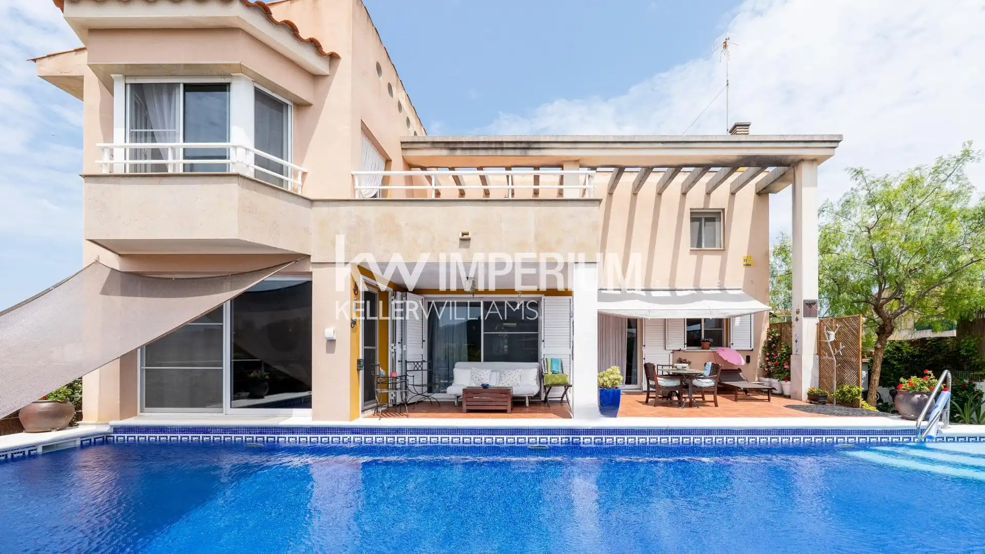 Exterior view of Houses for sale in Amposta  with Air Conditioner, Parquet flooring and Terrace
