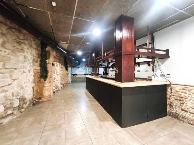 Local comercial en Alquiler en Carolinas Altas