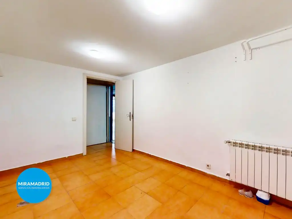 Casa adosada en venta en Paracuellos de Jarama con Aire acondicionado