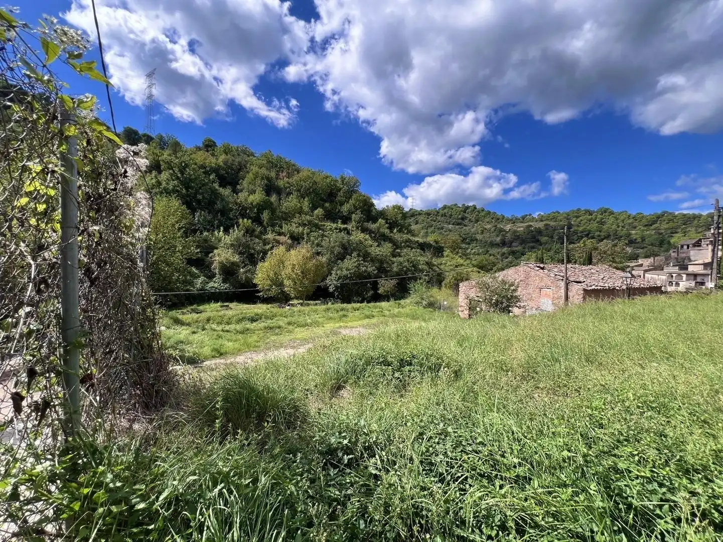 Residencial en venda en Mura