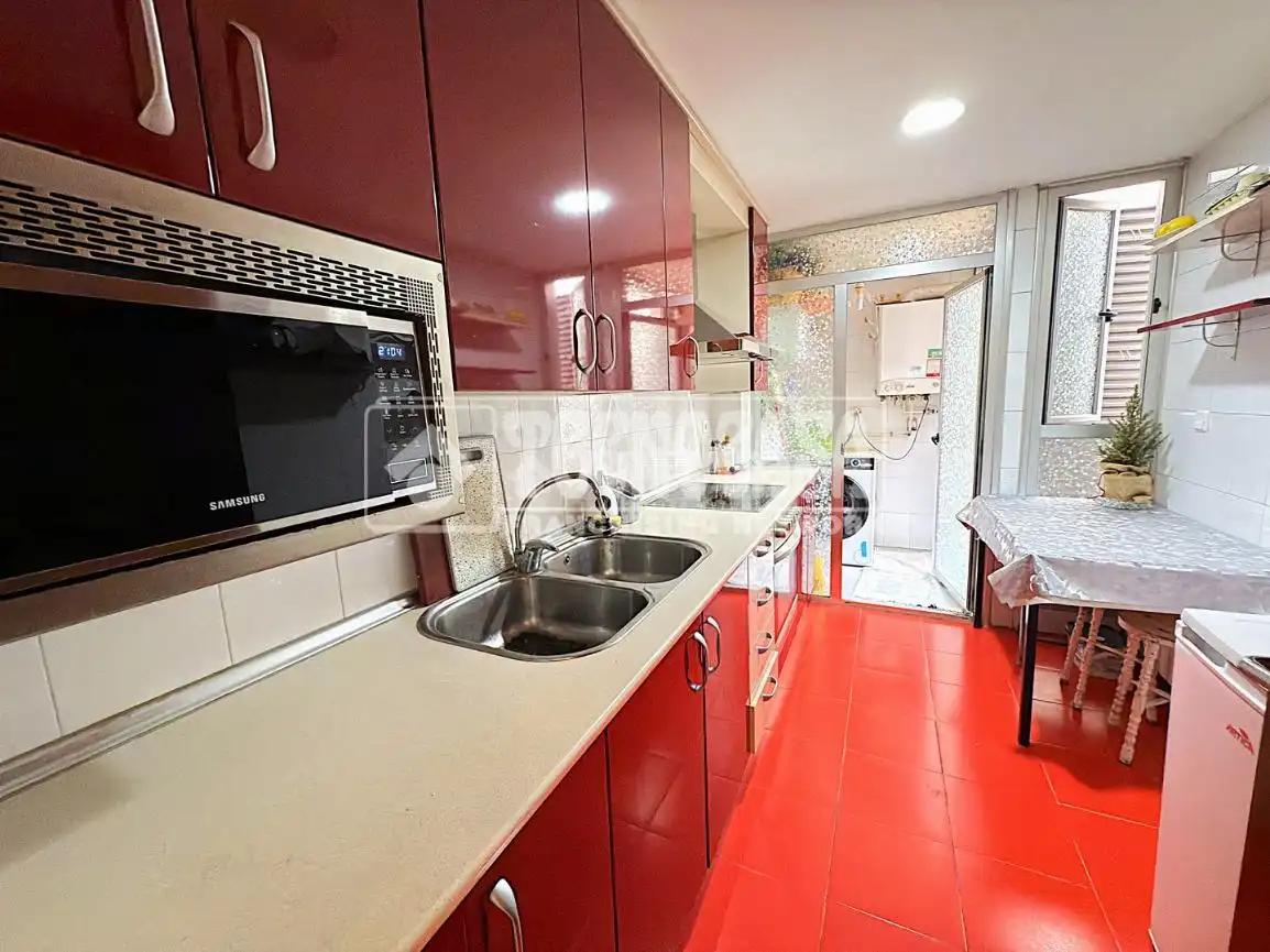 Cocina de Piso en venta en Cuenca con Calefacción, Parquet y Terraza