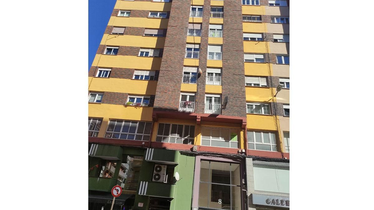 Pis en venda a JOSE POSADA HERRERA Nº 8 PL 6 PU DR, 8, Centro