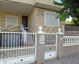 Exterior view of Single-family semi-detached for sale in Ceutí  with Terrace and Balcony
