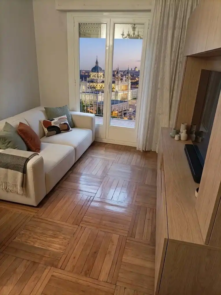 Sala d'estar de Pis en venda en Madrid amb Calefacció i Terrassa
