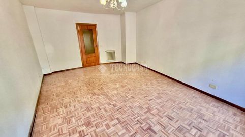 Foto 5 de Piso en venta en Murallas, Ávila Capital