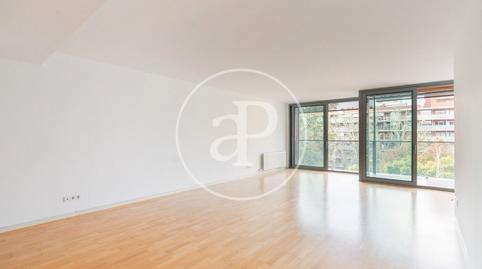 Photo 3 of Flat to rent in Carrer de Can Ràbia, Les Tres Torres, Barcelona