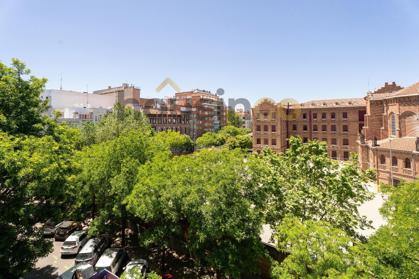 Exterior view of Flat for sale in  Madrid Capital  with Air Conditioner, Heating and Parquet flooring