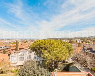 Exterior view of Apartment to rent in Sant Cugat del Vallès  with Heating, Private garden and Parquet flooring