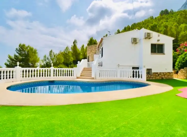 Swimming pool of Houses for rent in Dénia  with Air Conditioner, Heating and Private garden