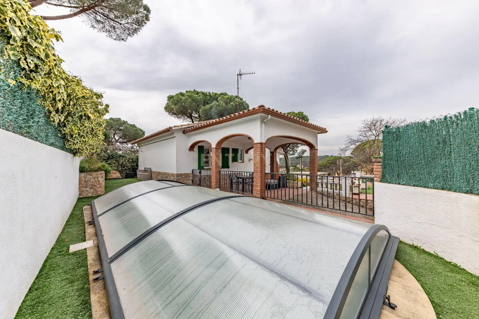 Jardí de Casa o xalet en venda en Tordera amb Jardí privat, Piscina i Alarma