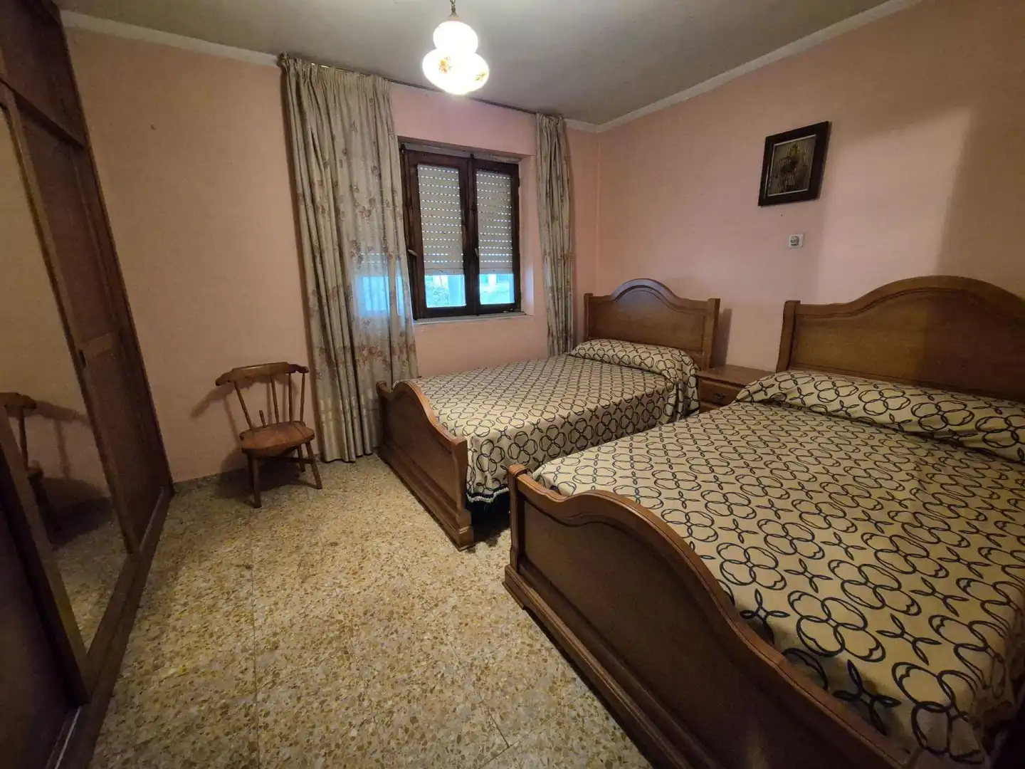 Casa con terraza en venta en Belmonte de Miranda, imagen 7