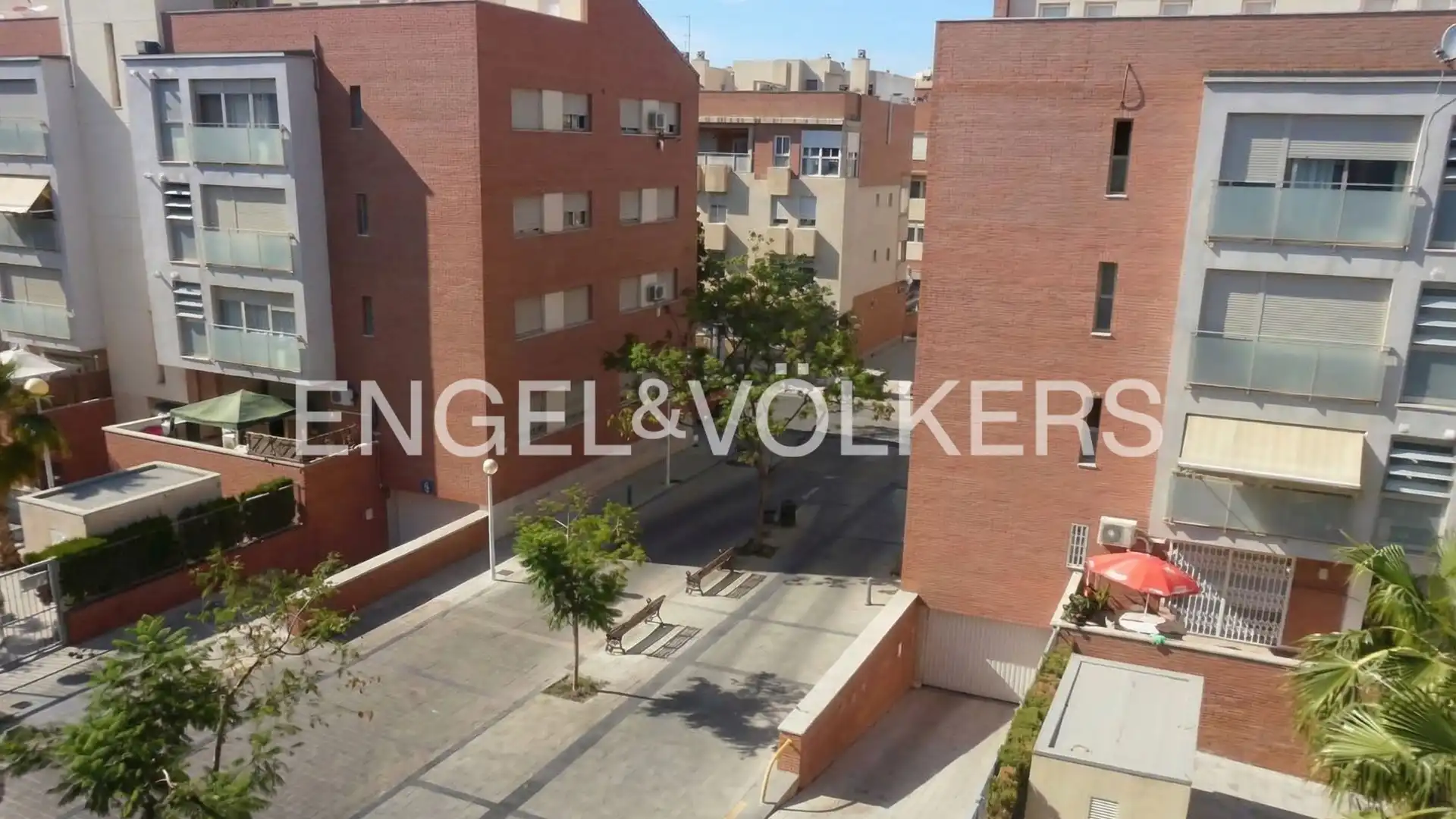 Flat for rent in Carrer Pedralba, Alameda Park