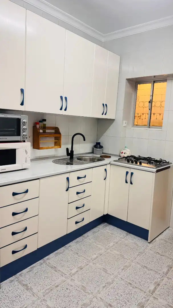 Cuina de Casa o xalet de lloguer en Málaga amb Moblat, Forn i Rentadora
