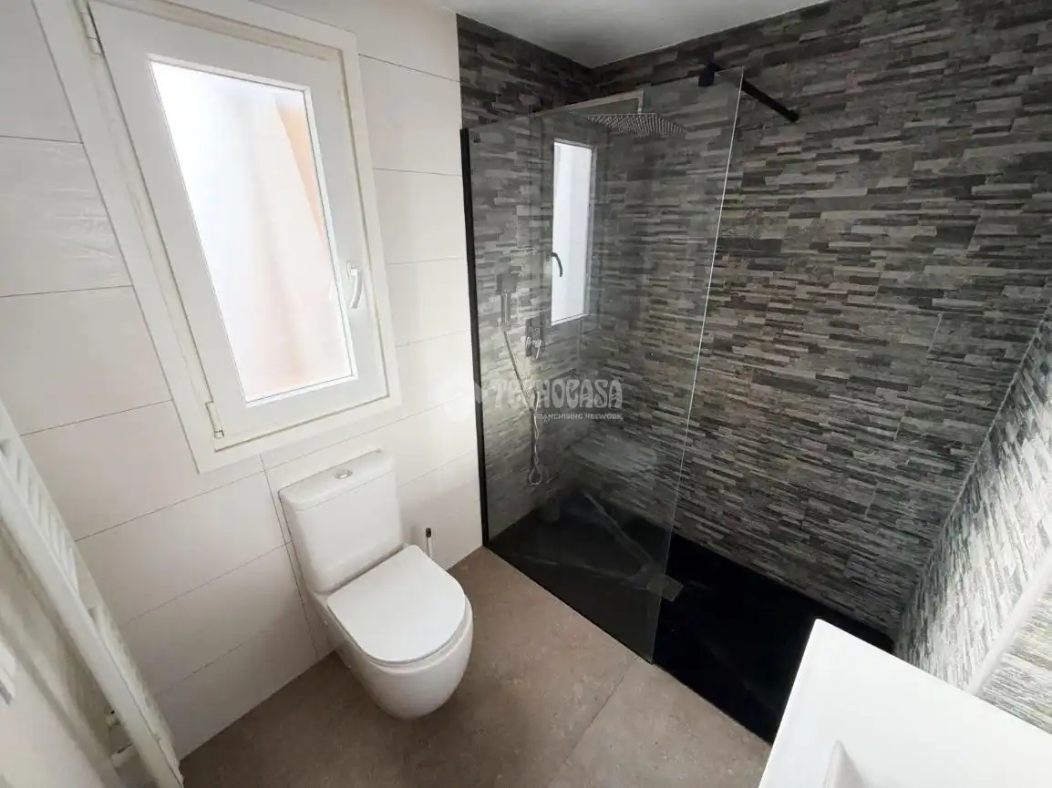 Baño de Piso en venta en San Mateo de Gállego con Terraza y Trastero