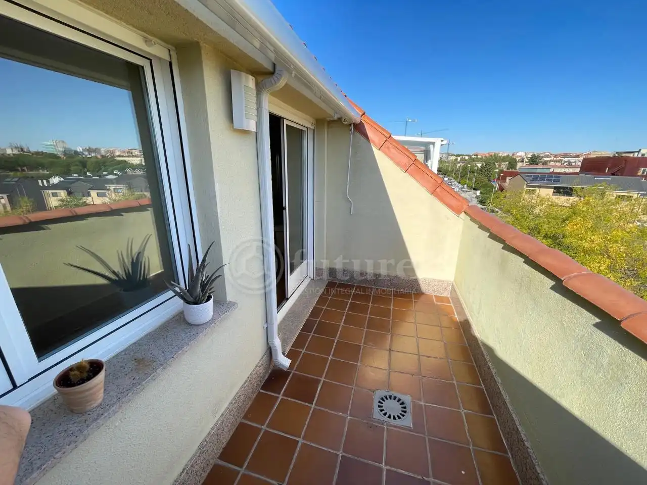 Balcony of Attic for rent in Salamanca  with Heating, Parquet flooring and Terrace