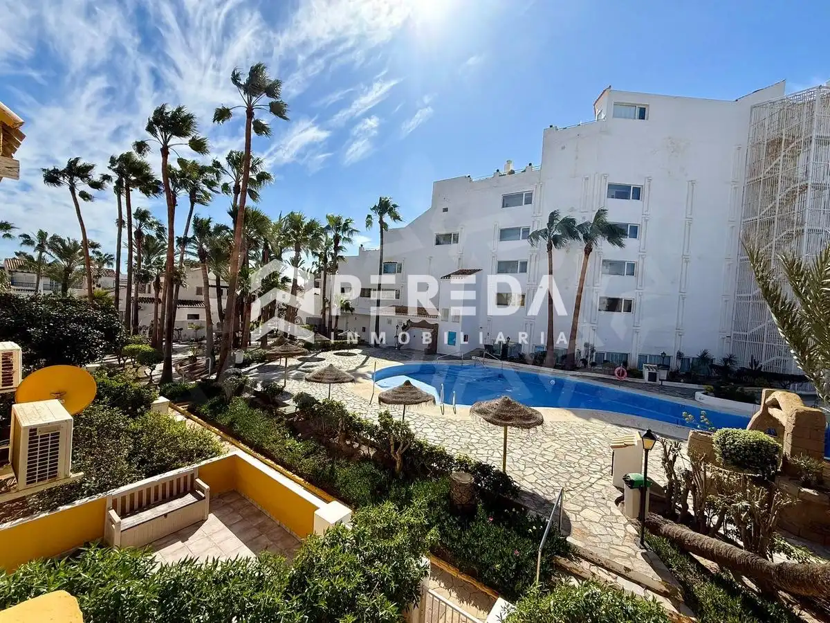 Exterior view of Apartments for sale in Roquetas de Mar  with Terrace and Community pool
